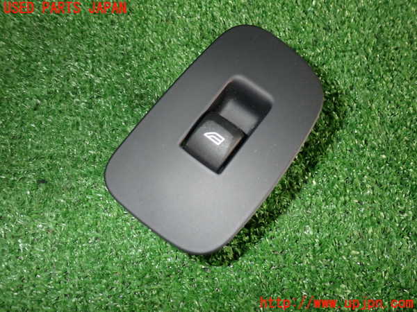 5UPJ-17936245]ボルボ・S60(ZB420TM)左前パワーウィンドウスイッチ 中古_m0001.jpg