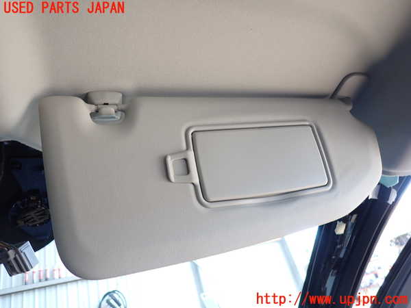 5UPJ-17937625]ボルボ・S60(ZB420TM)室内サンバイザー右側 中古_m0002.jpg