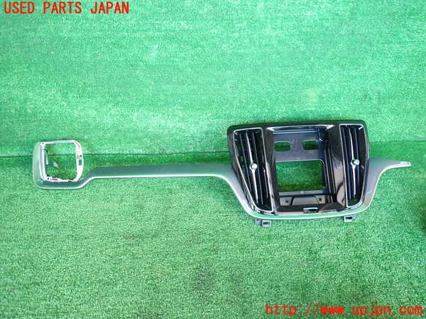 5UPJ-17937526]ボルボ・S60(ZB420TM)エアコン吹き出し口1 (真中) 中古_m0001.jpg