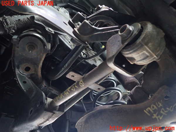 5UPJ-17945226]CX-5(KF2P)左リアロアアーム1 中古_m0001.jpg