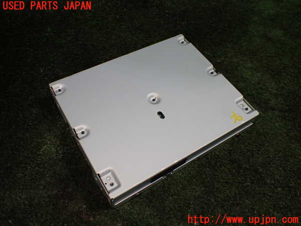 5UPJ-17946660]CX-5(KF2P)TVチューナー 中古_m0002.jpg