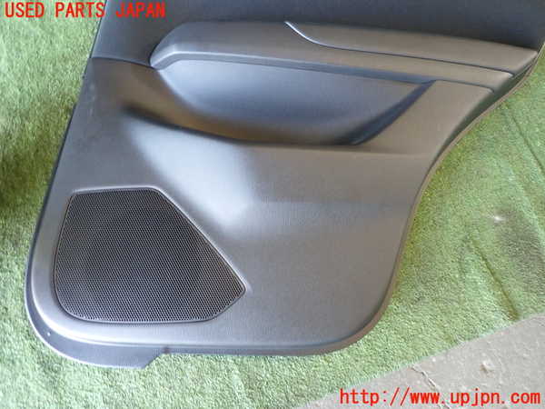 5UPJ-17941294]CX-5(KF2P)右後ドア内張り 中古_m0003.jpg