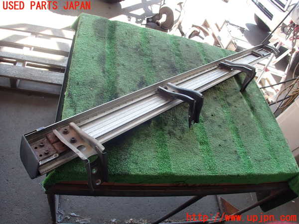 5UPJ-17961390]ランクルプラド(KZJ78W)右サイドステップ 【ジャンク品】 中古_m0005.jpg