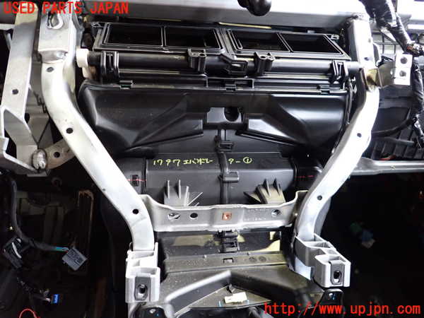 2UPJ-17976081]キャデラック・ATS(A1SL)エバポレーター1 中古_m0002.jpg