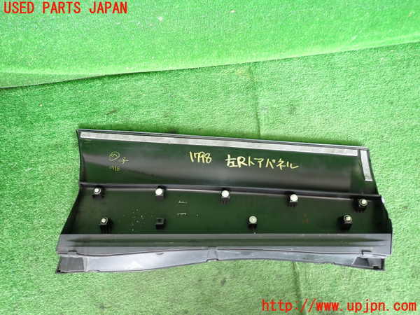5UPJ-17981322]ハリアー(MXUA80)左後ドアパネル 中古_m0002.jpg