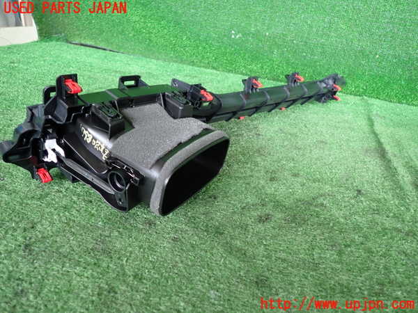 5UPJ-17987527]ハリアー(MXUA80)エアコン吹き出し口2 (左) 中古_m0002.jpg