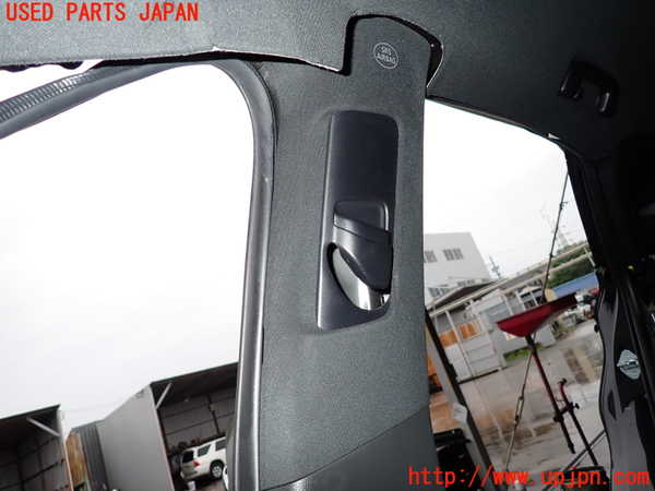 5UPJ-17987665]ハリアー(MXUA80)右センターピラートリム 中古_m0002.jpg
