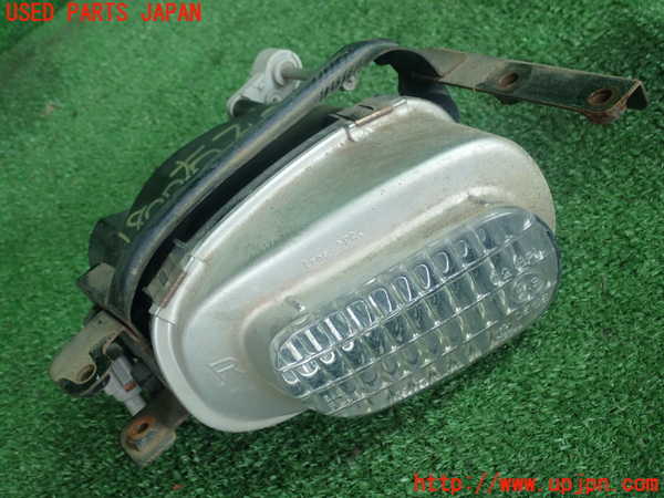 2UPJ-18001180]レクサス・SC430(UZZ40)右フォグ 中古 ソアラ_m0001.jpg