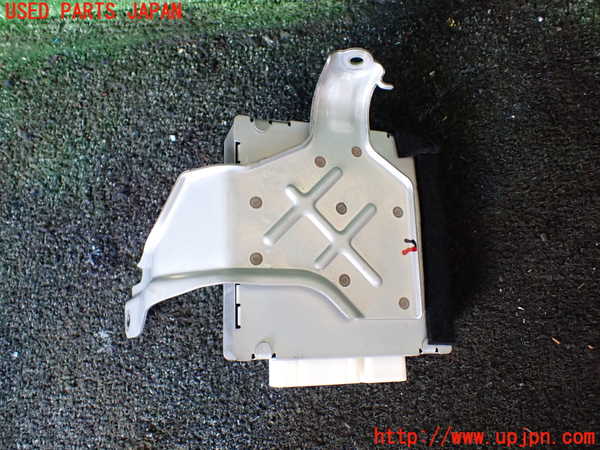 5UPJ-18016146]ランクルシグナス(UZJ100W)コンピューター1 (チルト＆テレスコピック) 中古_m0003.jpg