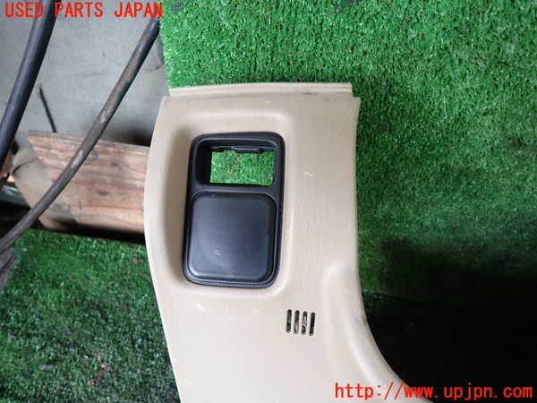 5UPJ-18017691]ランクルシグナス(UZJ100W)内装トリム類1 中古_m0003.jpg