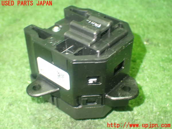 1UPJ-18026306]レンジローバー イヴォーク(LV2NB)スイッチ1（VSC OFF等） 中古_m0002.jpg