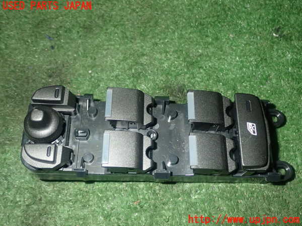 1UPJ-18026240]レンジローバー イヴォーク(LV2NB)右前パワーウィンドウスイッチ 中古_m0001.jpg