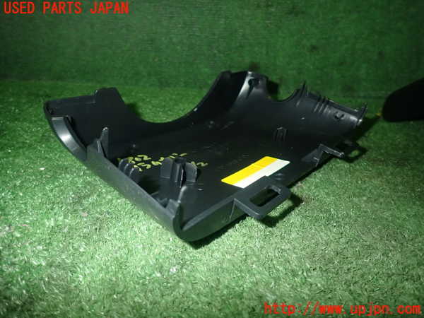 5UPJ-18027905]レンジローバー イヴォーク(LV2NB)コラムカバー 中古_m0003.jpg