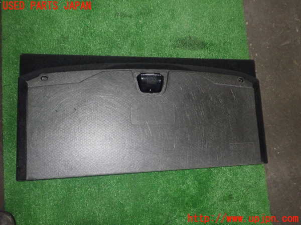 5UPJ-18027771]レンジローバー イヴォーク(LV2NB)ラゲッジトレイ1 中古_m0003.jpg