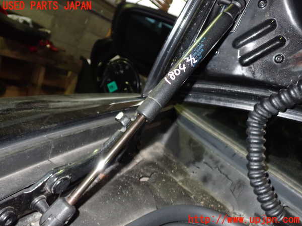 5UPJ-18041506]マセラティ・クアトロポルテ(MQPG)トランクダンパー 中古_m0002.jpg