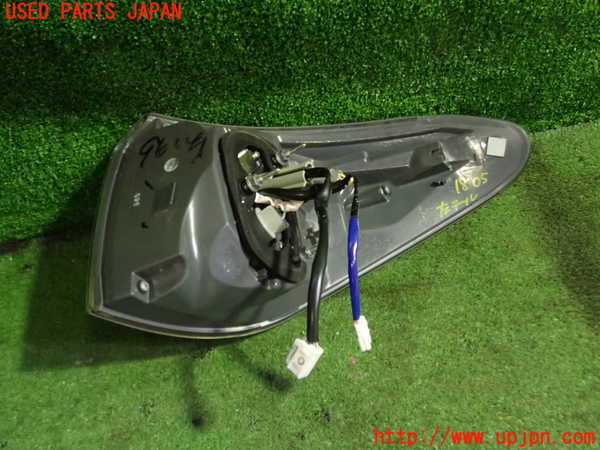 5UPJ-18051536]レクサス・RX450h(GYL10W)左テールランプ 中古_m0002.jpg