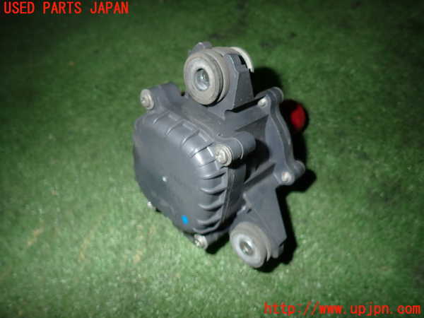 5UPJ-18052110]レクサス・RX450h(GYL10W)ウォーターポンプ 中古_m0001.jpg