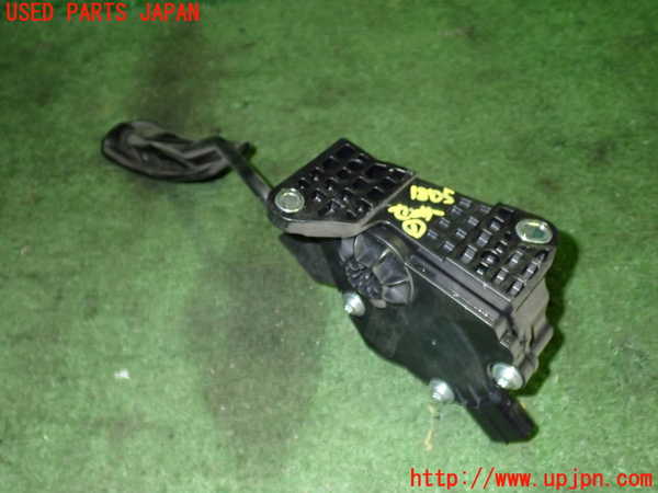 5UPJ-18056381]レクサス・RX450h(GYL10W)センサー1 (アクセルペダル) 中古_m0002.jpg