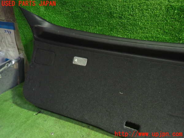 5UPJ-18051578]レクサス・RX450h(GYL10W)バックドア内張り 中古_m0003.jpg