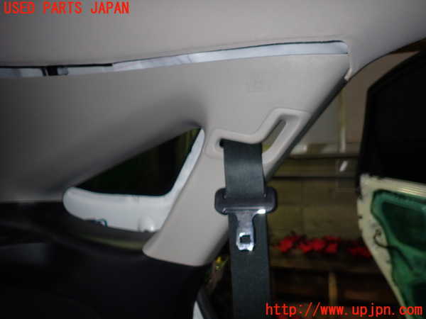 5UPJ-18057680]レクサス・RX450h(GYL10W)左リアピラートリム 中古_m0002.jpg
