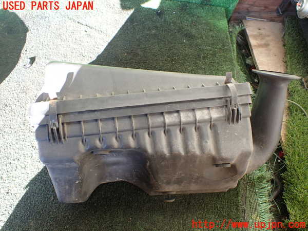 1UPJ-18062560]ジープラングラー(TJ40S)エアクリーナーボックス 中古_m0002.jpg