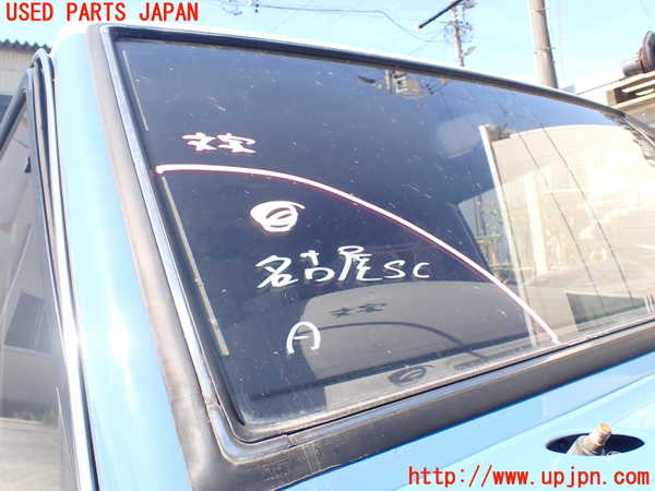 5UPJ-18071195]ランクルプラド(KZJ78W)フロントガラス M394 中古_m0002.jpg