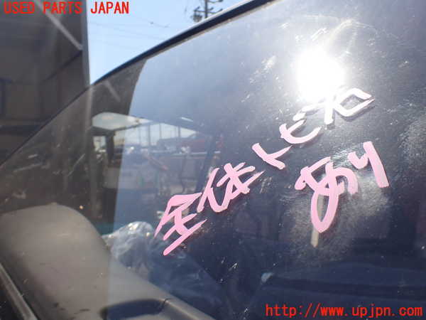 5UPJ-18071195]ランクルプラド(KZJ78W)フロントガラス M394 中古_m0003.jpg