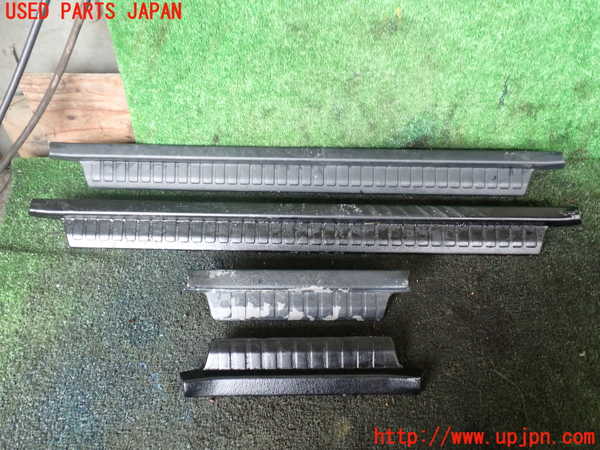 5UPJ-18077740]ランクルプラド(KZJ78W)スカッフプレート 中古_m0001.jpg