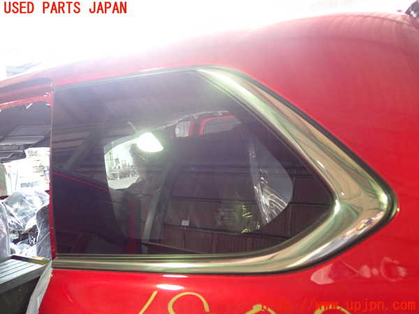 5UPJ-18081382]アウトランダーPHEV(GG3W)左クォーターガラス 中古(43R-007953 M2L3)_m0001.jpg