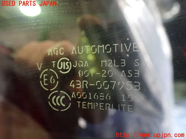 5UPJ-18081382]アウトランダーPHEV(GG3W)左クォーターガラス 中古(43R-007953 M2L3)_m0002.jpg