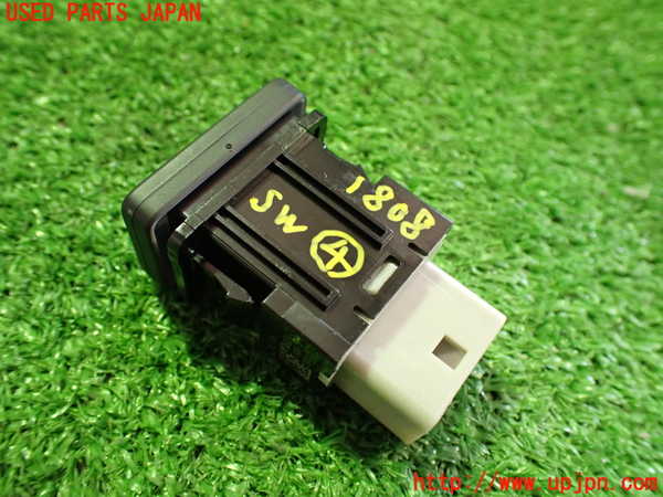 5UPJ-18086309]アウトランダーPHEV(GG3W)スイッチ4 (ソナー) 中古_m0002.jpg