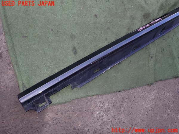 2UPJ-18091392]アウディ・A7 スポーツバック(4GCGWC)左サイドステップ 中古_m0002.jpg