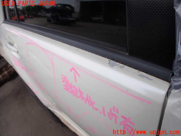 2UPJ-18101290]ハイラックスサーフ(TRN215W)右後ドア 中古(M2L3)_m0003.jpg