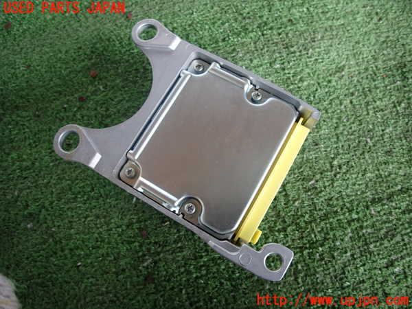 2UPJ-18106145]ハイラックスサーフ(TRN215W)エアバッグコンピューター 中古_m0004.jpg