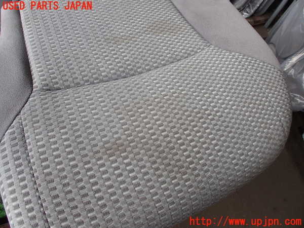 2UPJ-18107435]ハイラックスサーフ(TRN215W)左リアシート 中古_m0002.jpg