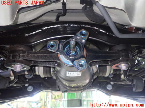 5UPJ-18124355]クラウン ハイブリッド(AZSH20)リアデフ 中古_m0004.jpg