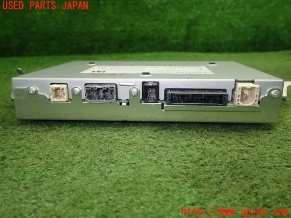5UPJ-18126660]クラウン ハイブリッド(AZSH20)TVチューナー 中古_m0003.jpg