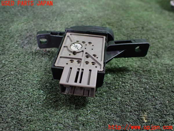 5UPJ-18136306]RX-7(FD3S)スイッチ1 (ヘッドランプレベリング) 中古_m0002.jpg