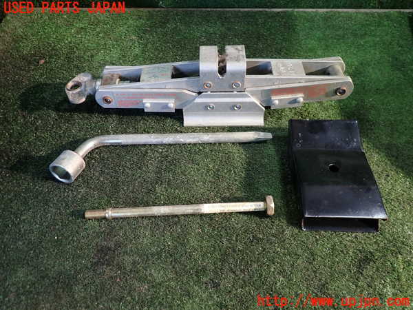 5UPJ-18137805]RX-7(FD3S)車載工具 中古_m0001.jpg