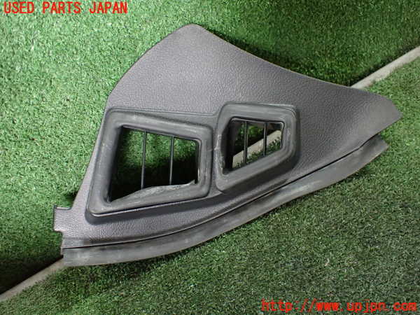 5UPJ-18137691]RX-7(FD3S)内装トリム類1 中古_m0001.jpg