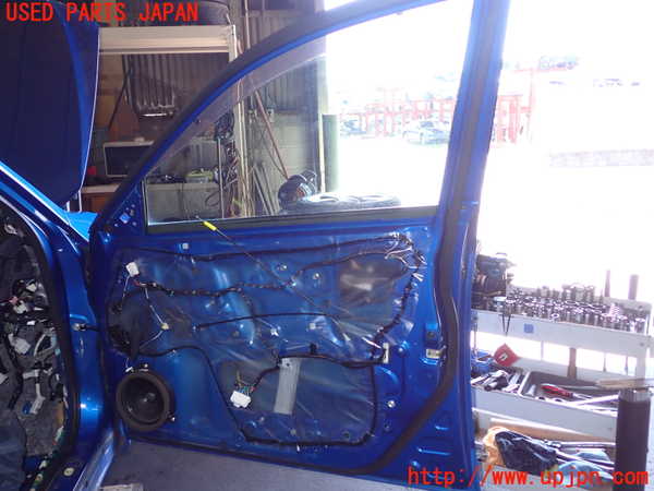 5UPJ-18141230]インプレッサ WRX-STi(GVB)右前ドア 中古_m0002.jpg