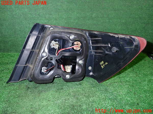 5UPJ-18141536]インプレッサ WRX-STi(GVB)左テールランプ 中古_m0002.jpg