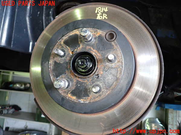 5UPJ-18144300]インプレッサ WRX-STi(GVB)右リアナックルハブ 中古_m0001.jpg