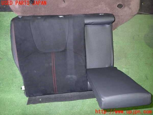 5UPJ-18147385]インプレッサ WRX-STi(GVB)リアシート 中古_m0003.jpg