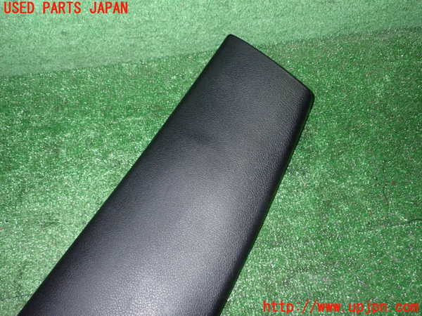 5UPJ-18147670]インプレッサ WRX-STi(GVB)左センターピラートリム 中古_m0004.jpg