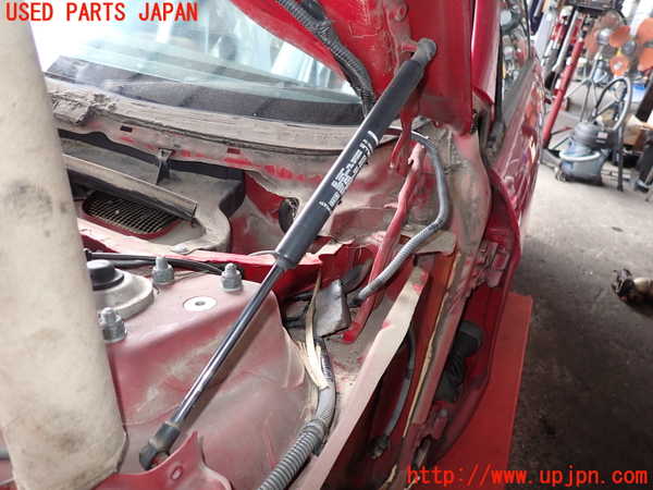 5UPJ-18151068]アルファロメオ・147 GTA(937AXL)ボンネットダンパー 中古_m0002.jpg