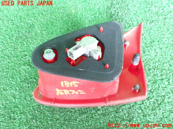 5UPJ-18151552]アルファロメオ・147 GTA(937AXL)左リアフィニッシャー 中古_m0002.jpg