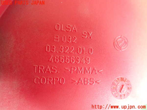 5UPJ-18151536]アルファロメオ・147 GTA(937AXL)左テールランプ 中古_m0003.jpg