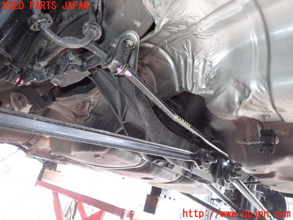 5UPJ-18155445]アルファロメオ・147 GTA(937AXL)リアスタビライザー 中古_m0001.jpg