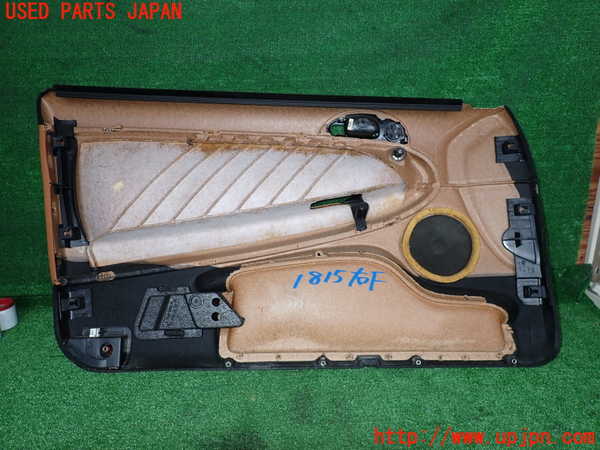 5UPJ-18151234]アルファロメオ・147 GTA(937AXL)右ドア内張り 中古_m0003.jpg